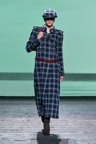 Look 4